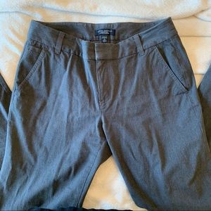 Banana republic Martin fit work trouser pants straight leg pant grey business